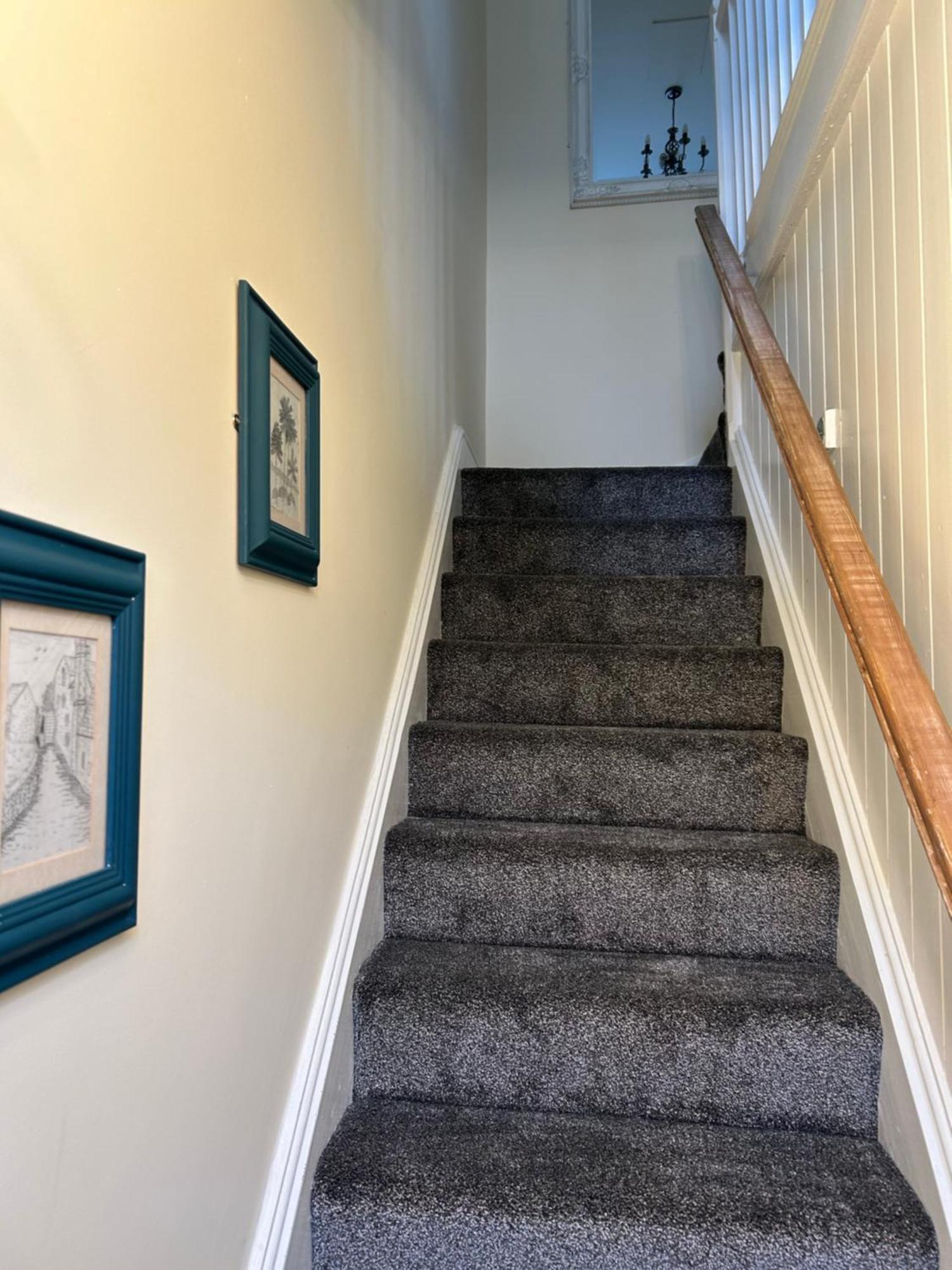 The Buxton Retreat A Luxurious 3-Storey Townhouse With Four Poster Bed And Double Jacuzzi Bath" Exteriör bild